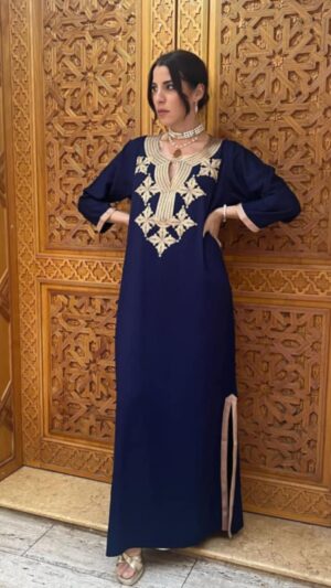Robe d’hotesse bordée 2
