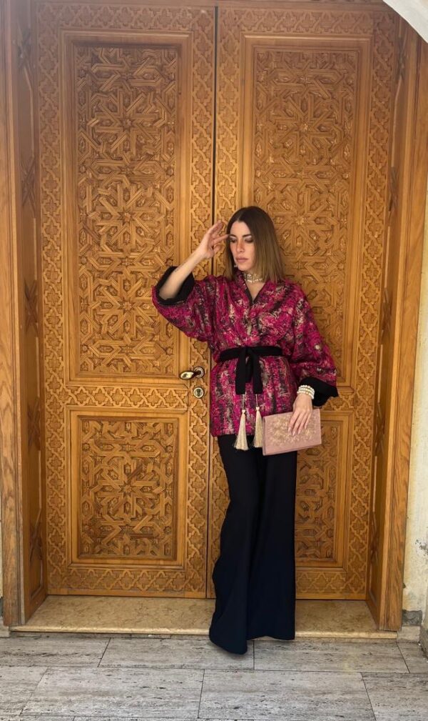 Ensemble en brocard rose