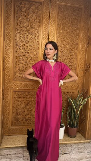 Robe d’hôtesse: "Carré" rose