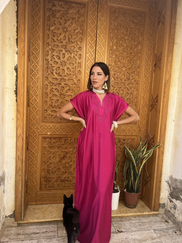 Robe d’hôtesse: "Carré" rose